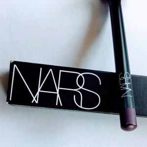 Nars precision lip liner pencil NiB color cassis